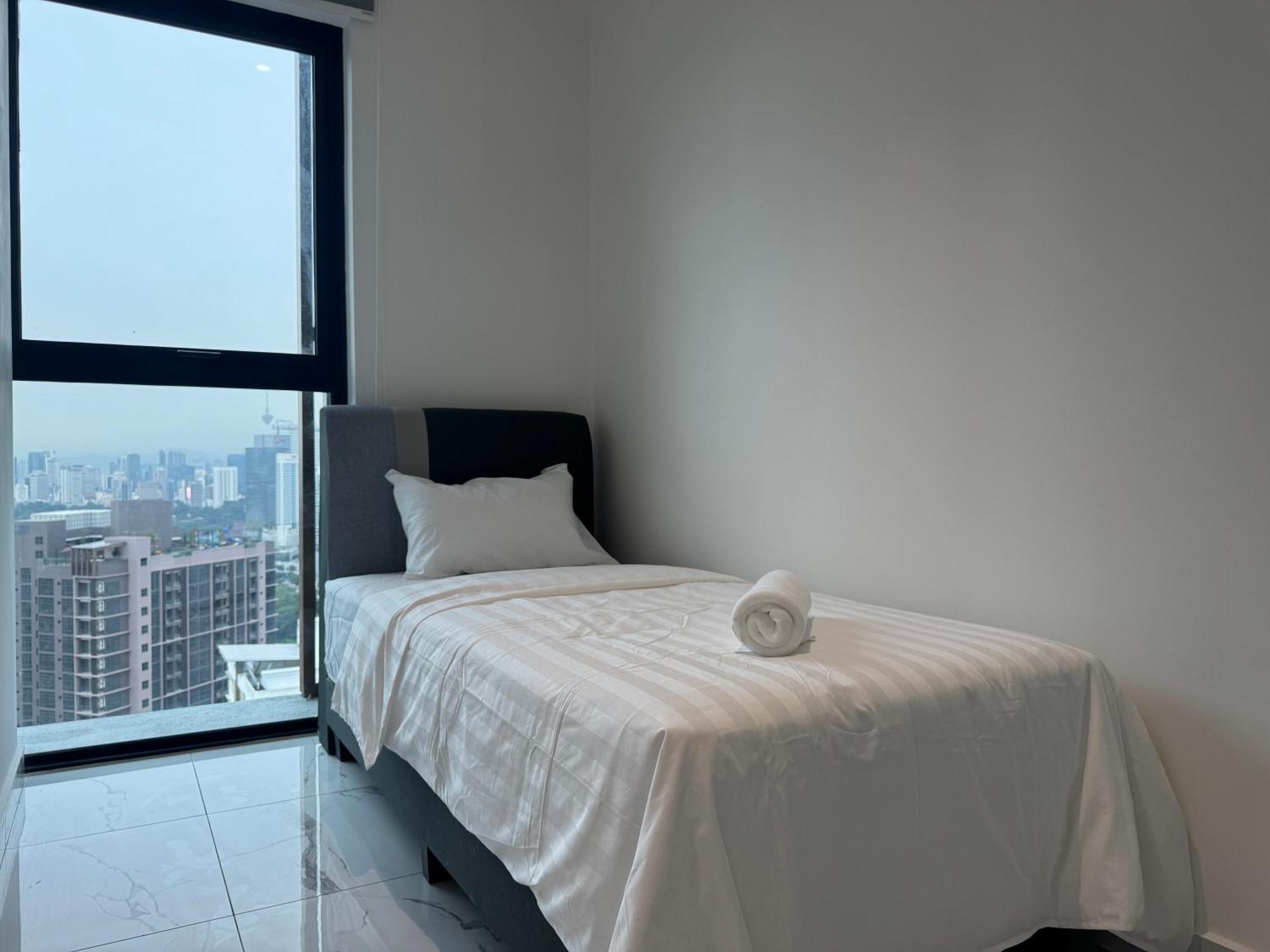 Alfa Bangsar By Fwd Host * Kuala Lumpur